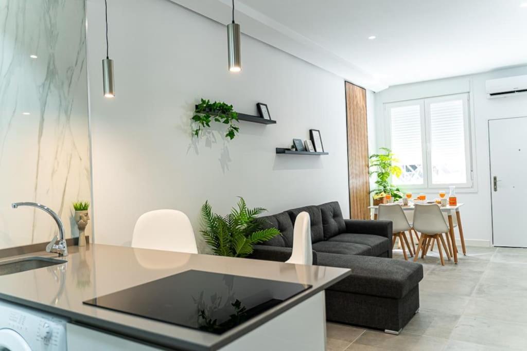 Family Apartment Málaga Eksteriør billede